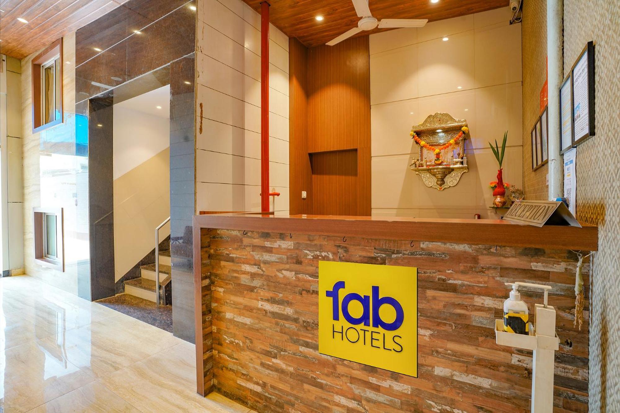 Fabhotel Starwood Residency - Behind Bmw Car Showroom Navi Mumbai Bagian luar foto