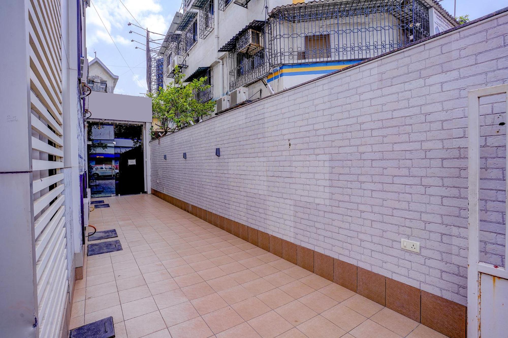 Fabhotel Starwood Residency - Behind Bmw Car Showroom Navi Mumbai Bagian luar foto