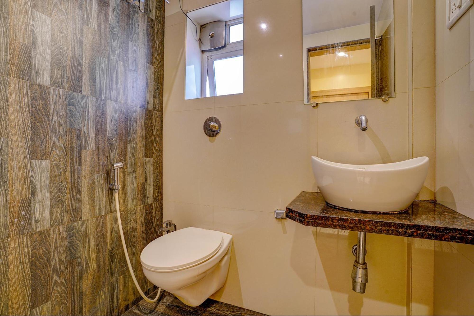 Fabhotel Starwood Residency - Behind Bmw Car Showroom Navi Mumbai Bagian luar foto