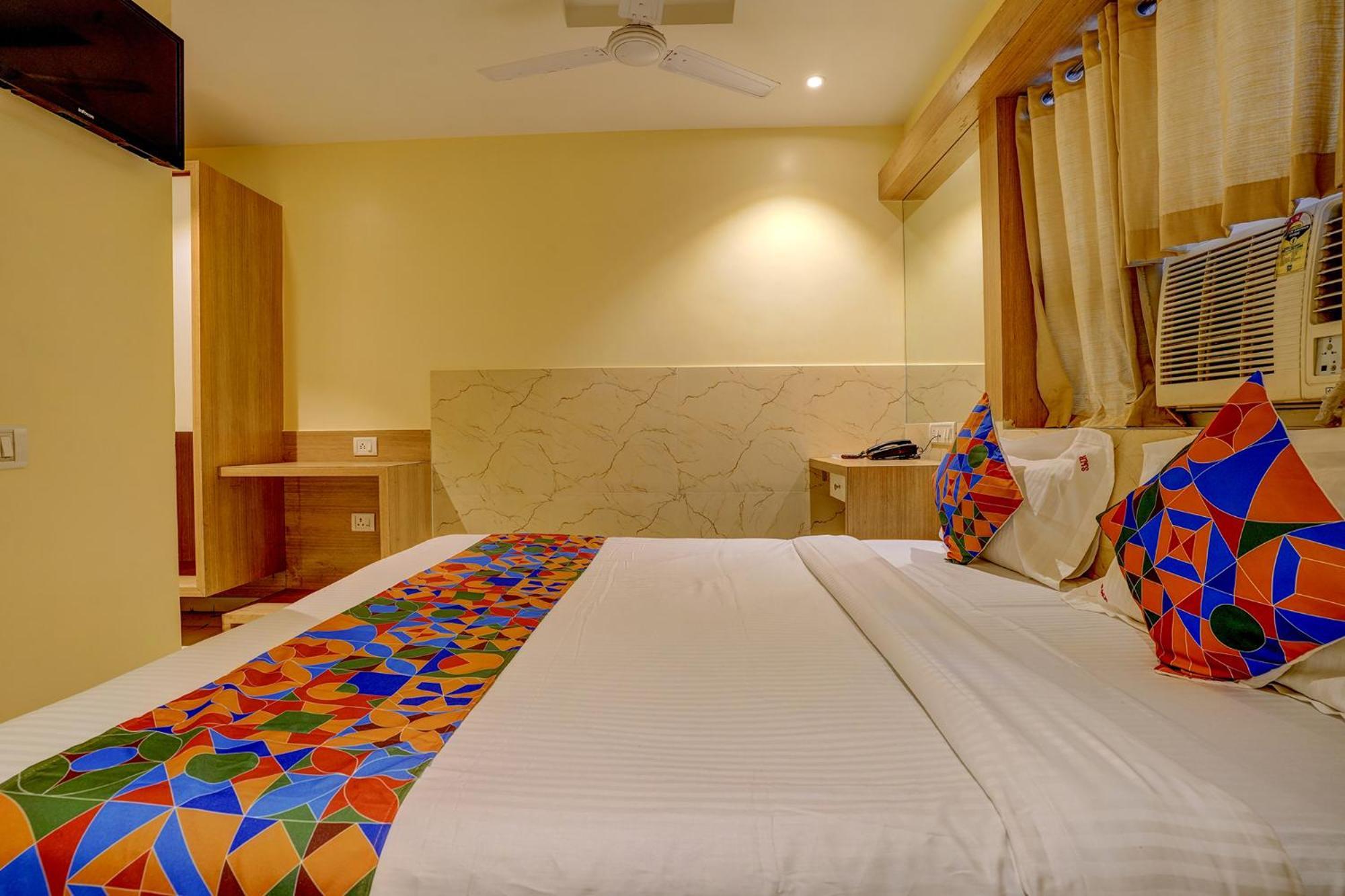 Fabhotel Starwood Residency - Behind Bmw Car Showroom Navi Mumbai Bagian luar foto